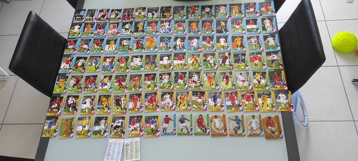 Cartes panini euro foot 2008 0.50cts la carte