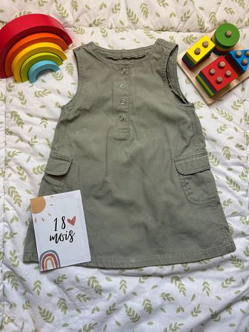 robe sans manches avec poches kaki 18 mois
