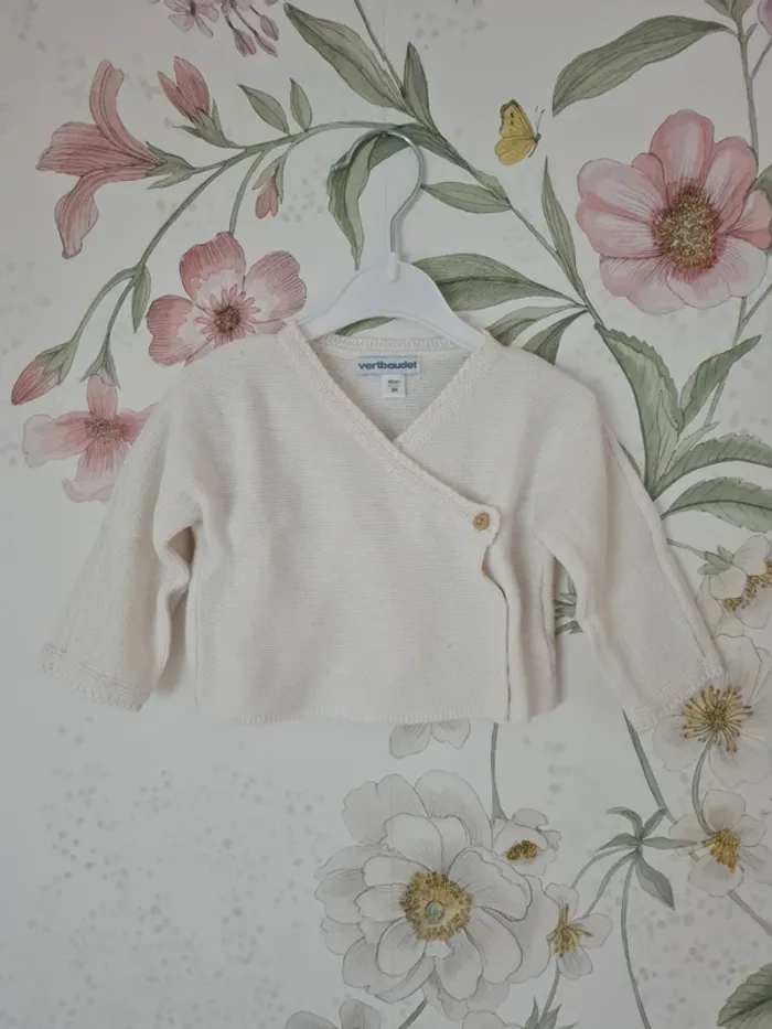 Brassière bébé blanche Vertbaudet 3 mois - photo numéro 2