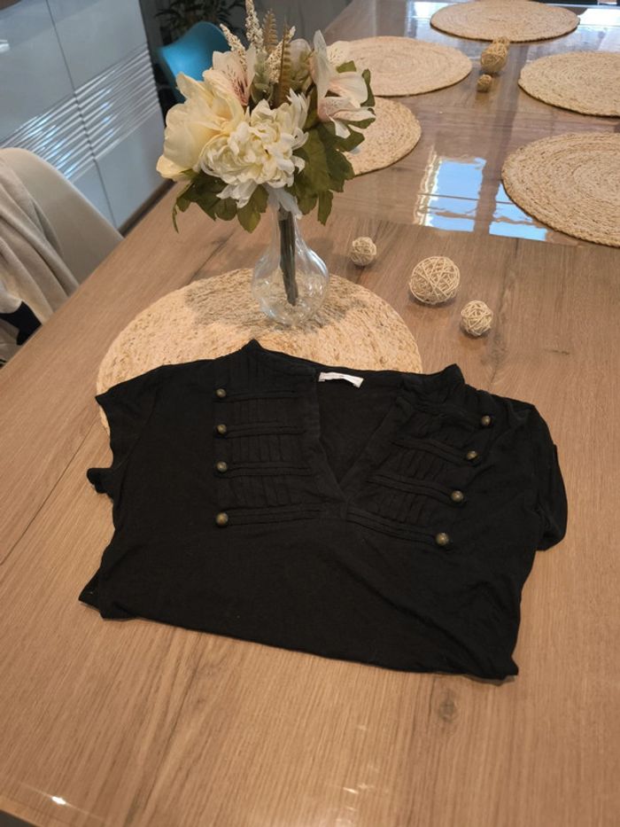 Haut noir Cache Cache taille M noir très bon état