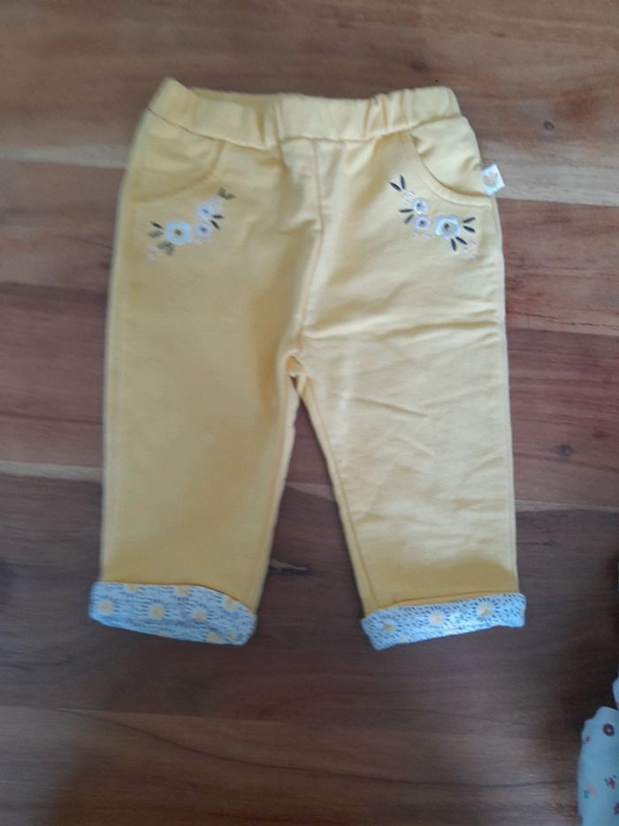 Survêtement 6 mois fille - photo numéro 2