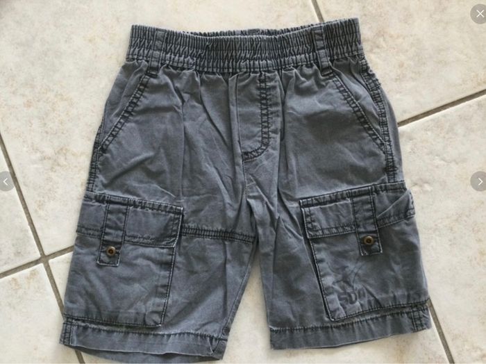 Short bébé garçon (sucre d’orge) 2 ans