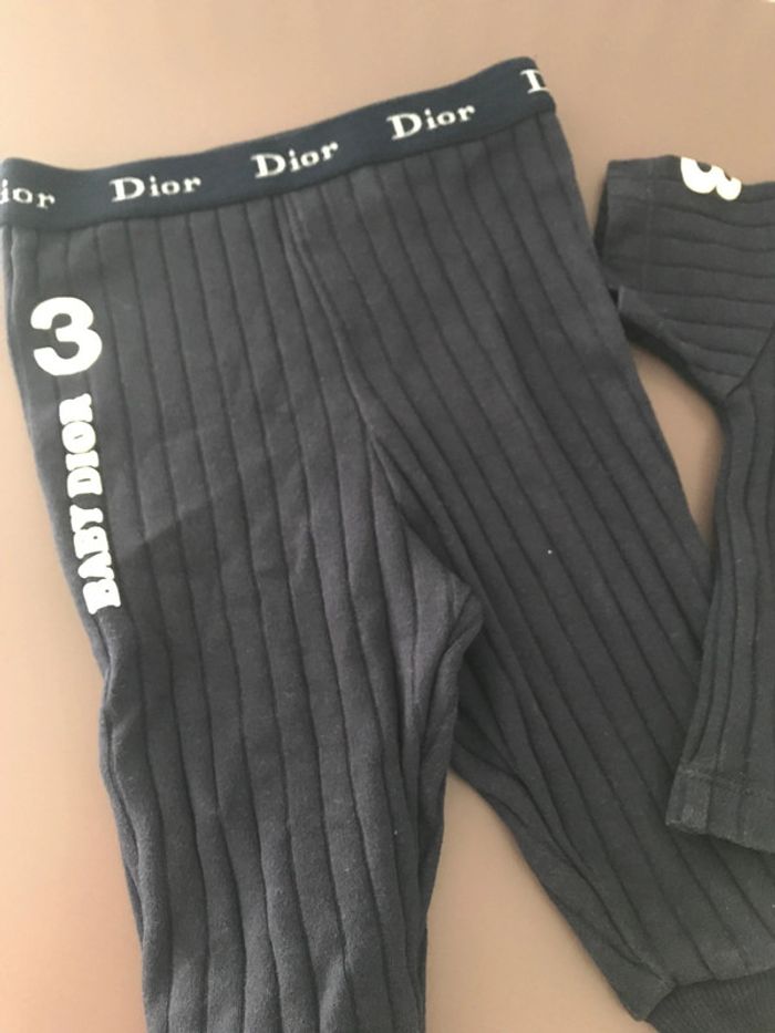 Ensemble Baby Dior 6 mois - photo numéro 2