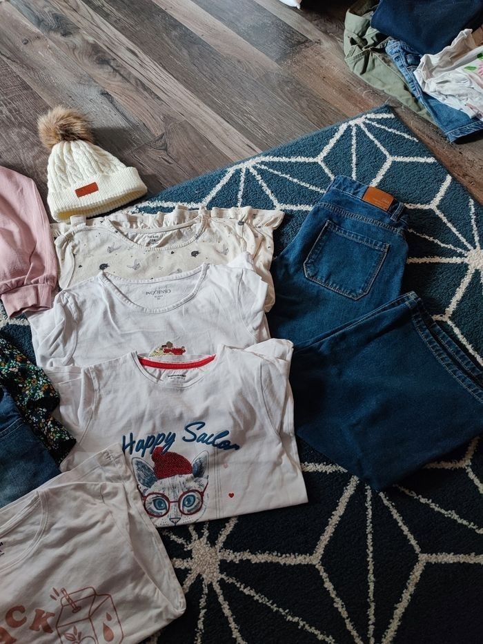 Lot vêtements fille 10 ans - photo numéro 5