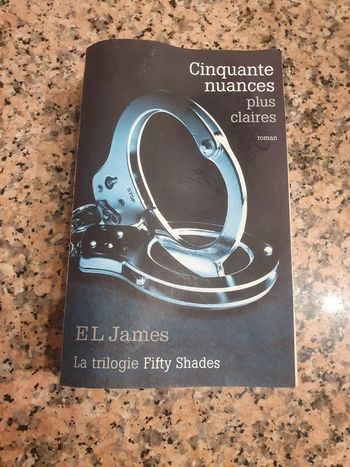 Cinquante nuances plus claires la trilogie fifty shades