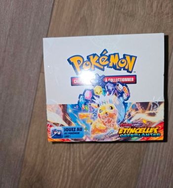 Pokemon display ev8 etincelle déferlante 