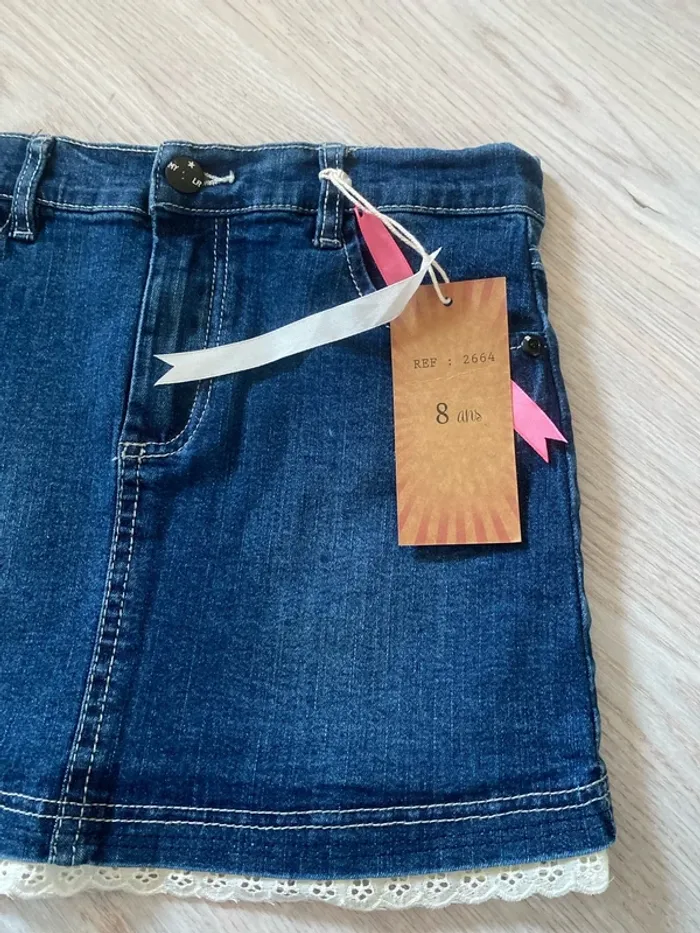 Superbe jupe en jean Tony boy taille 8 ans Neuve - photo numéro 2