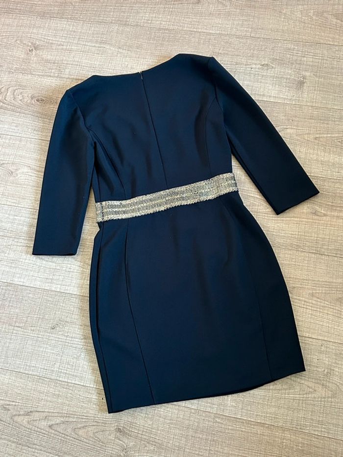 Robe noire et dorée Astrid Black Label taille M jamais portée - photo numéro 12