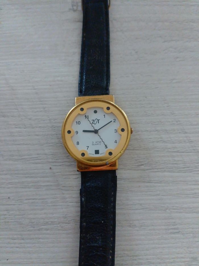 Montre quartz ZOT