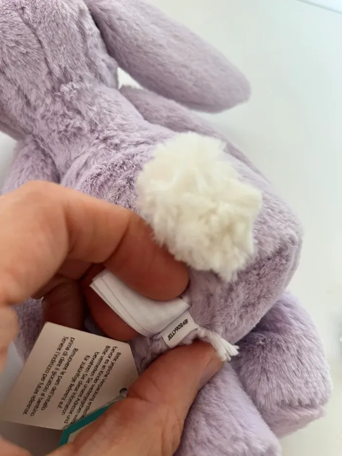 Small bashful hyacinth lilac bunny Jellycat - photo numéro 4
