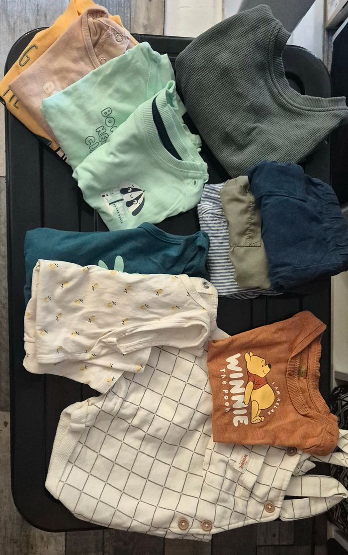 Lot vêtements bébé garçon 6 mois - photo numéro 3