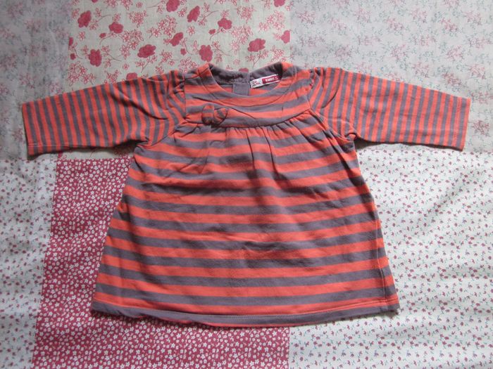 Tunique rayée rouge et marron 6 mois