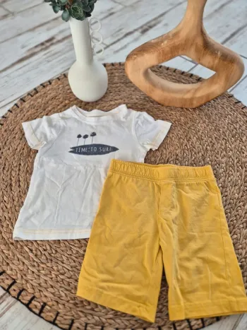 Ensemble Tee-shirt avec short 3 ans