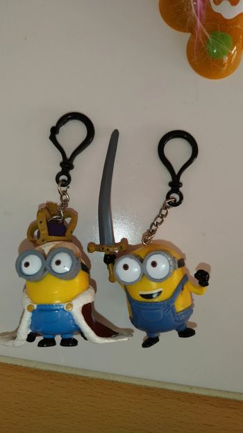 Lot deux porte clé Minion Moi moche et méchant  keychain
