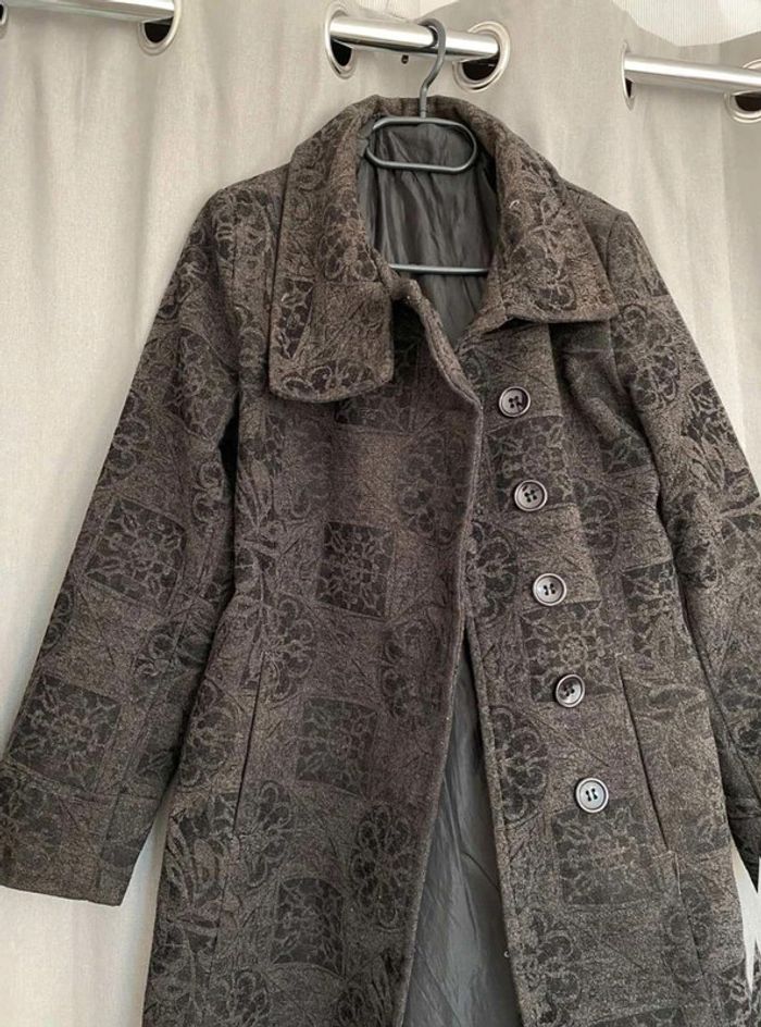 Manteau noir - photo numéro 4