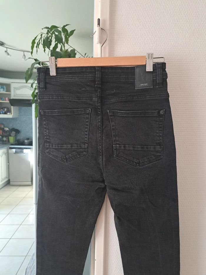 Jean noir extensible zara T 38 - photo numéro 6