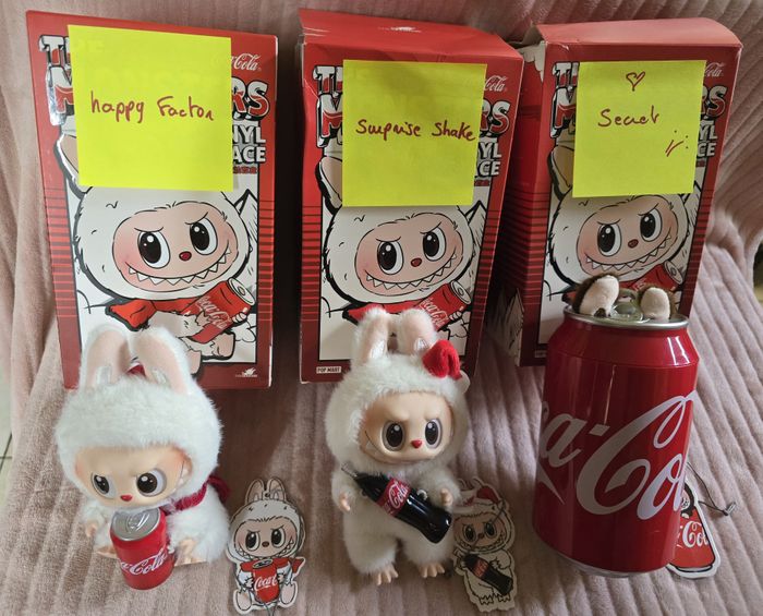 Peluche Popmart labubu coca cola - photo numéro 4