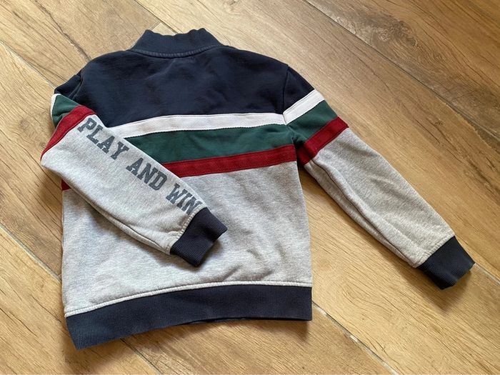 Pull 8 ans - photo numéro 2