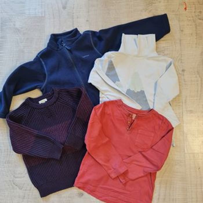 Lot vêtements 6ans - photo numéro 2
