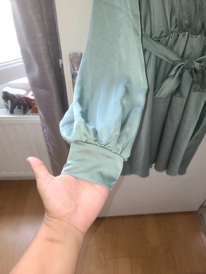 Robe vert - photo numéro 4