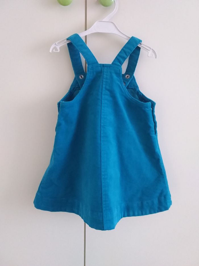 Robe chasuble en velours fin, 6 mois, OBAÏBI, en très bon état - photo numéro 2