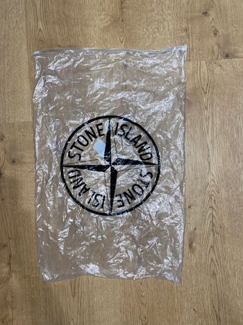 Pull stone island