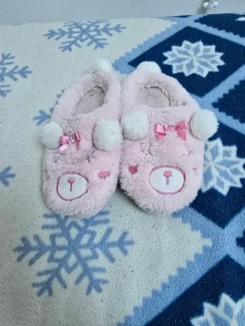 Chausson ours rose pointure 30 Bon état