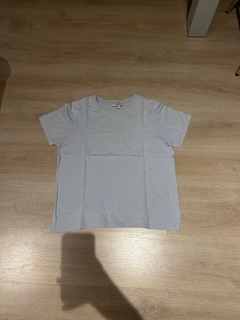 T-shirt bleu clair 