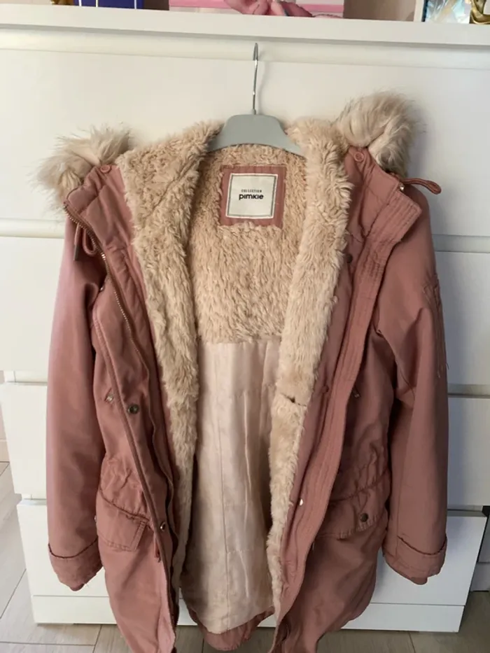 Magnifique blouson hiver rose avec fourrure à la capuche marque pimkie - photo numéro 3