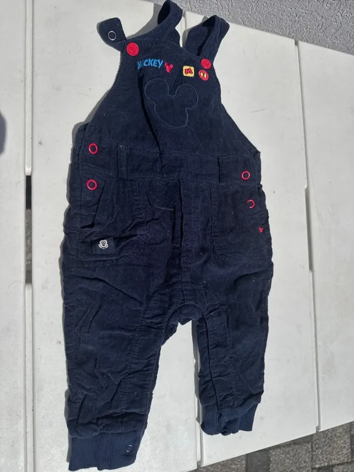 Salopette Mickey velours taille 9 mois