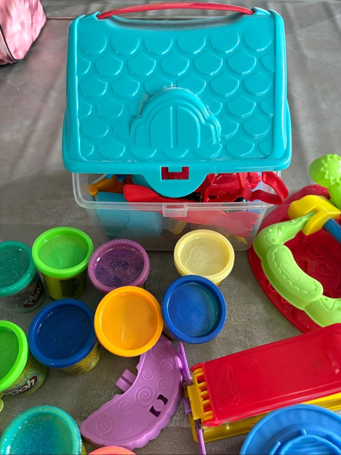 Lot pâte à modeler