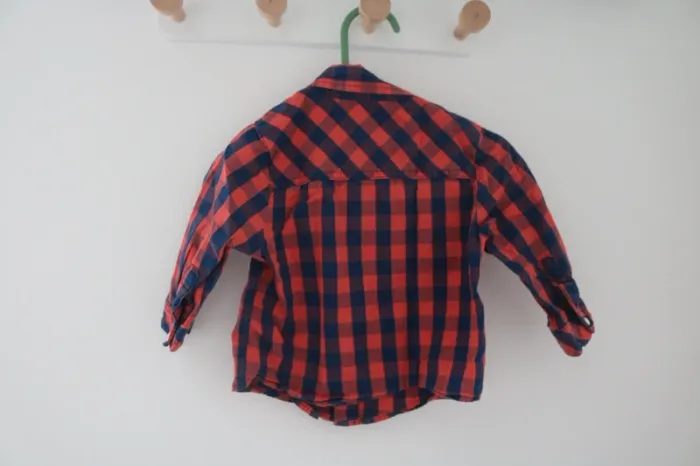 Ensemble chemise Kiabi et salopette Levi's 6 mois - photo numéro 9
