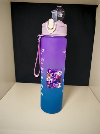 Gourde avec Paille K-pop Demon Hunters.