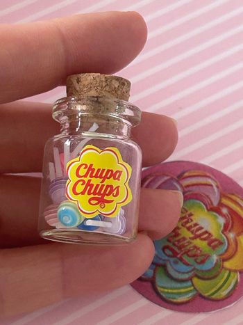 Flacon miniature Chupachups pour maison de poupée