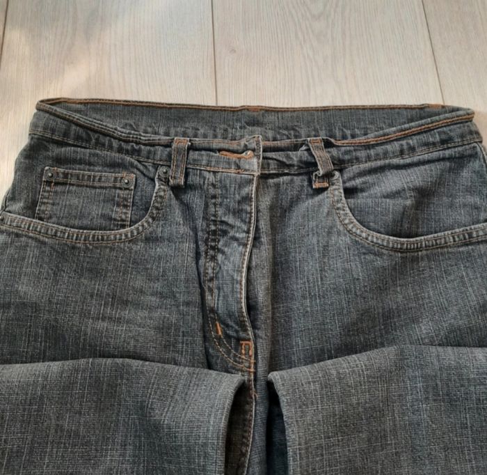 Jean femme T40 - photo numéro 3