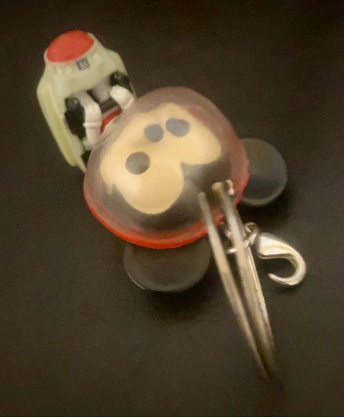 Porte-clefs Walt Disney World 50 »POP »Mickey Mouse - photo numéro 6