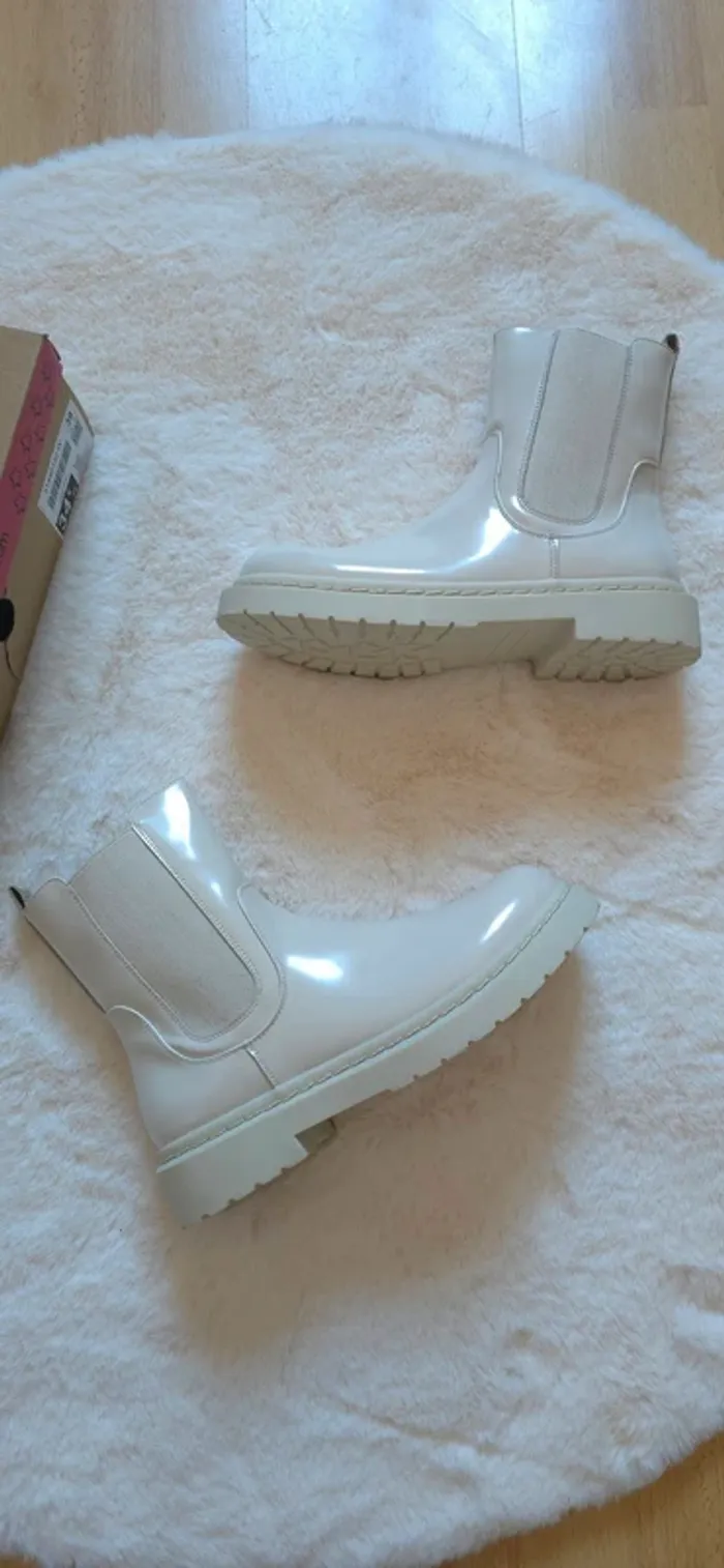 Magnifiques bottines taille 39 - photo numéro 3