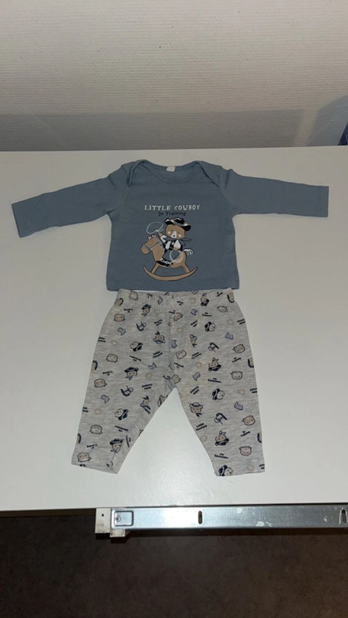 Pyjama - photo numéro 3
