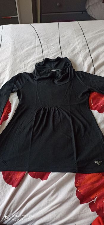 Pull noir esprit t. 36