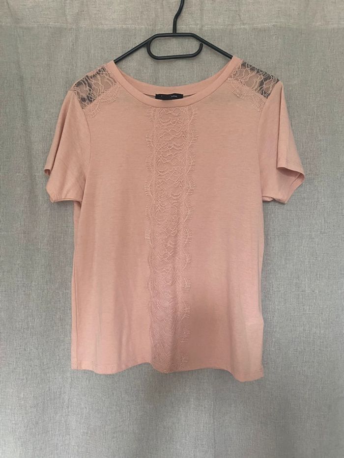 Tee shirt