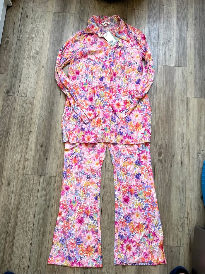 Ensemble d’été pantalon chemise fleurs H&M taille M