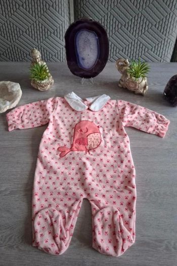 Superbe pyjama en velours 3 mois