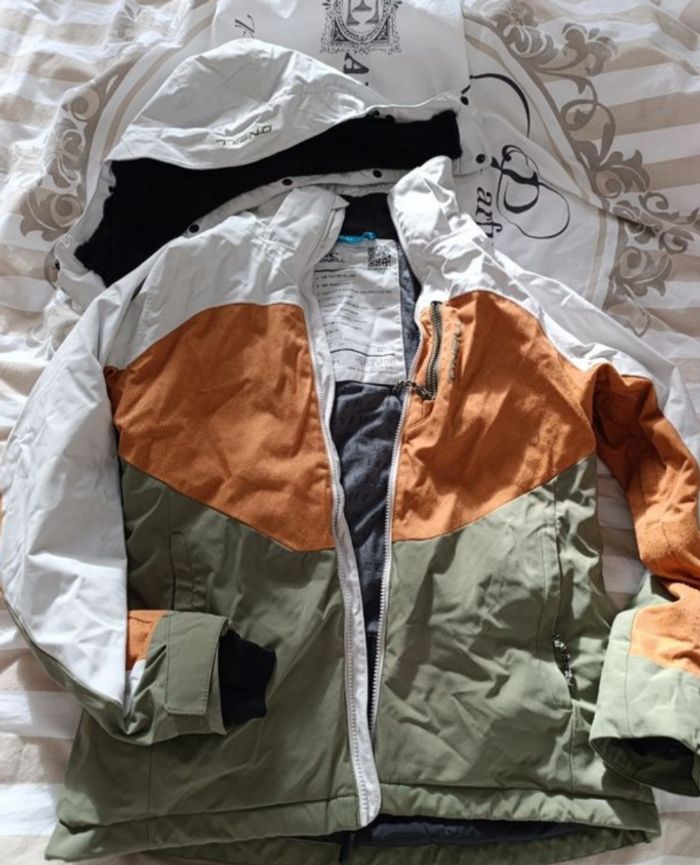 Parka ski et snowboard  O'Neill - photo numéro 2
