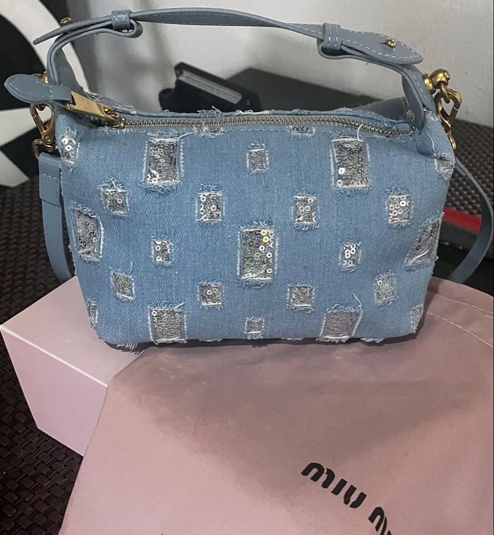 Sac Miu Miu chic en jeans paillettes neuf - photo numéro 2