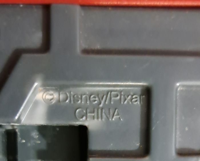 🪆 Voiture Disney Pixar Cars Flash McQueen - photo numéro 5