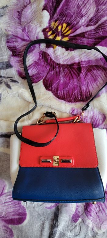 Sac a main avec bandoulière