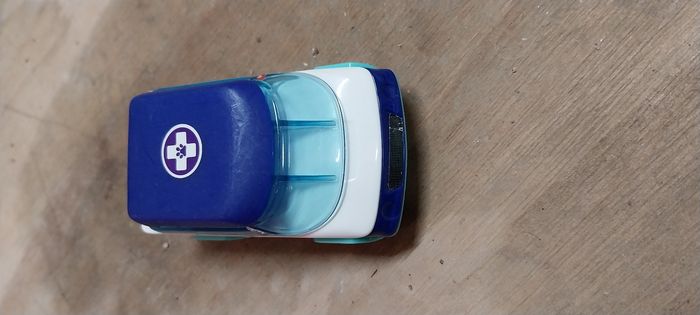 Voiture en 3 partir - photo numéro 3