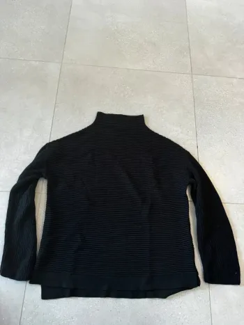 Pull noir Camaieu taille XL, très bon état