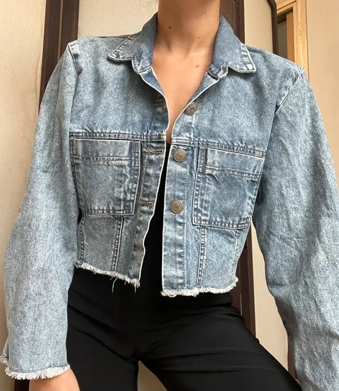 Veste en jean courte Upcyclée made in Brésil