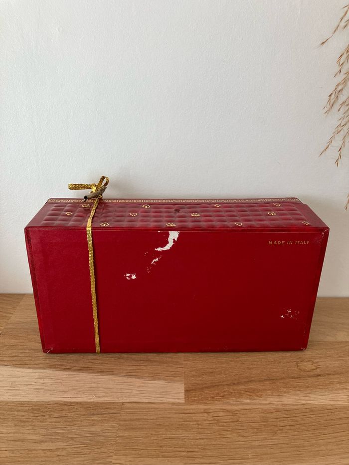 Vintage-Très belle boîte vide rouge-Effet matelassé pour cartes - photo numéro 7